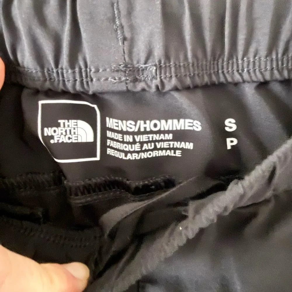 The North Face Men's Athletic Shorts in Black Size S